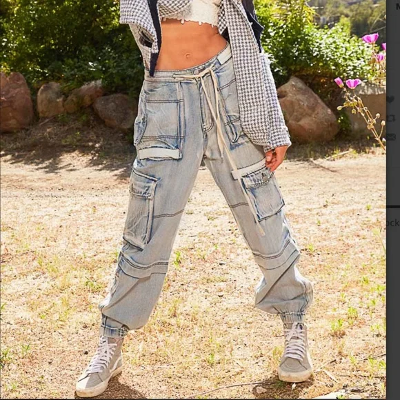 POL Light Wash Cargo Utility Jean Jogger Pants Y2K SR20 - Picture 3 of 10